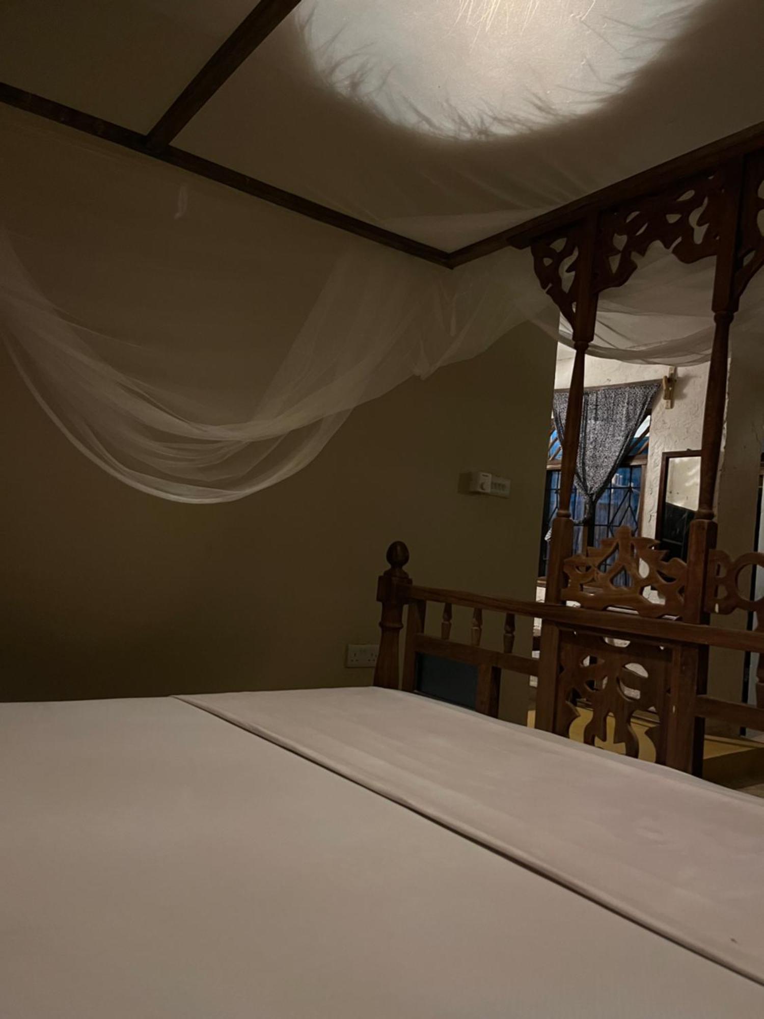 Sazani Beach Lodge And Tidal Lounge Nungwi Bagian luar foto