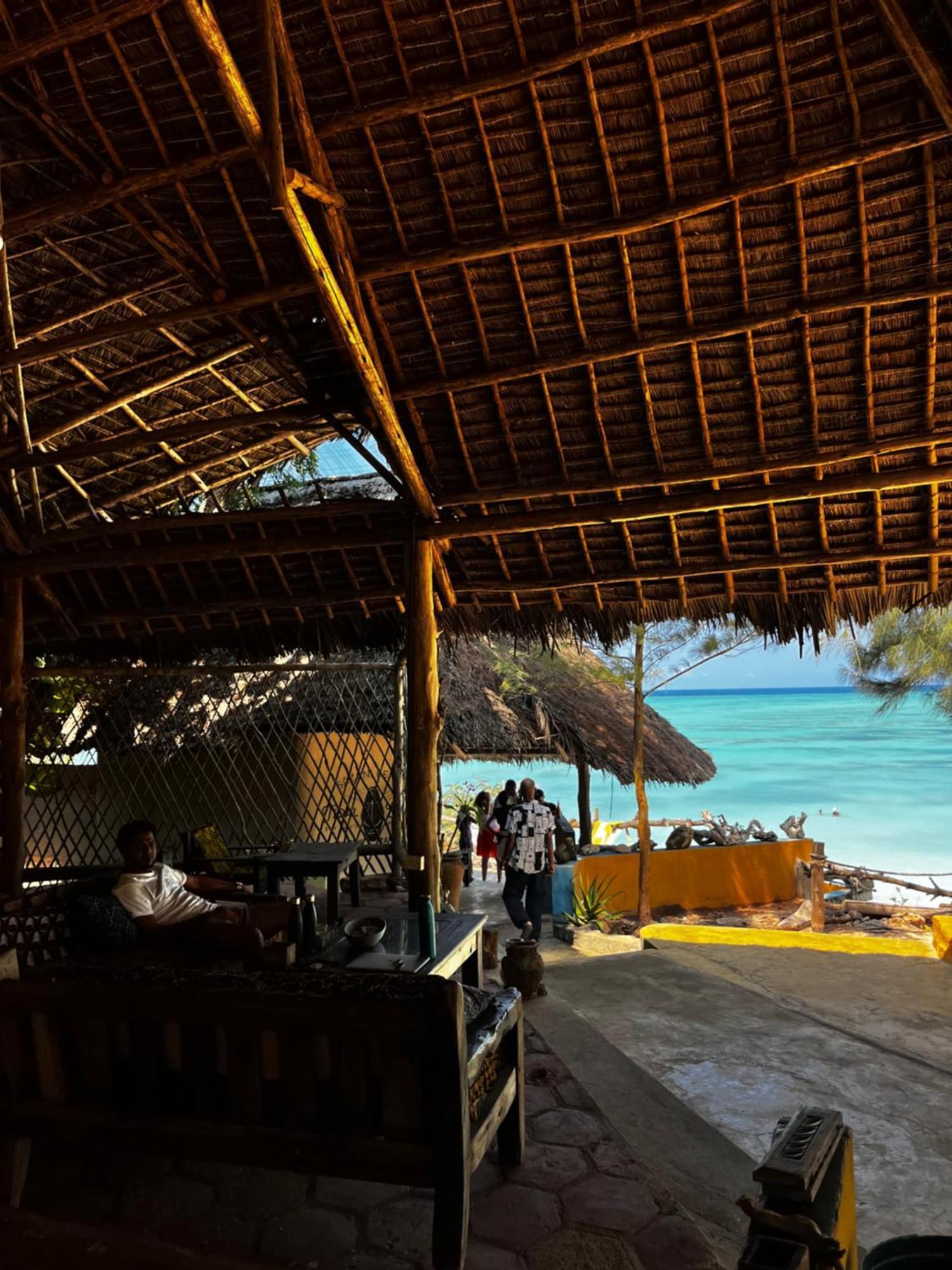Sazani Beach Lodge And Tidal Lounge Nungwi Bagian luar foto